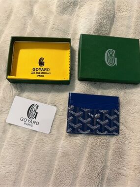 Goyard Blue and White Card Holder with Goyardine Pattern